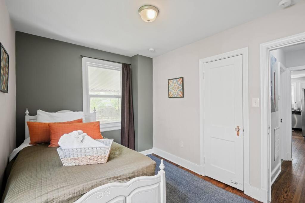Private House + Yard Central Location To All Rva Richmond Extérieur photo